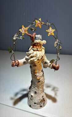 Wong's Santa Figurine with Star Garland